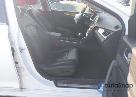 2018 Hyundai Sonata Limited из США, поврежденный, VIN 5NPE34AF5JH662295